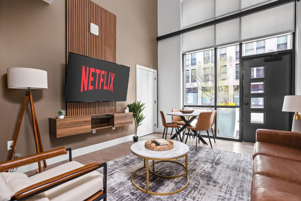 Primary Photo - 421 N Pennsylvania St