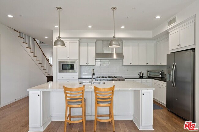 Foto del edificio - 10833 Tabor St