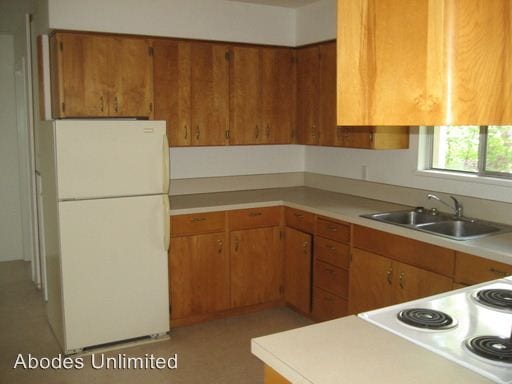 Building Photo - 563 NE Casper St