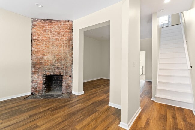 Building Photo - Completely Renovated 3 Bedroom Home in Upp...