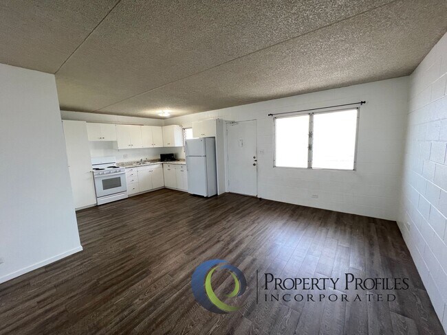 Foto del edificio - Puuhale Gardens 2 bedroom 1 bath apartment...