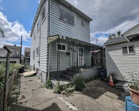 Building Photo - 307 Hamilton St