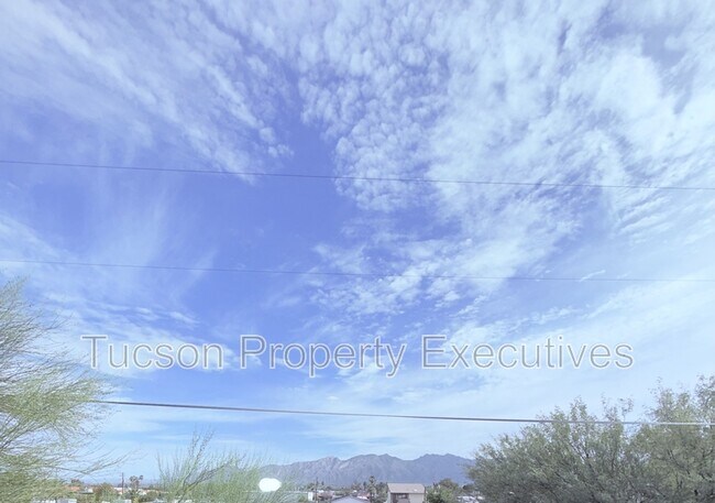 Foto del edificio - 4745 E 2nd St