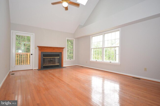 Building Photo - 511 Coover Rd