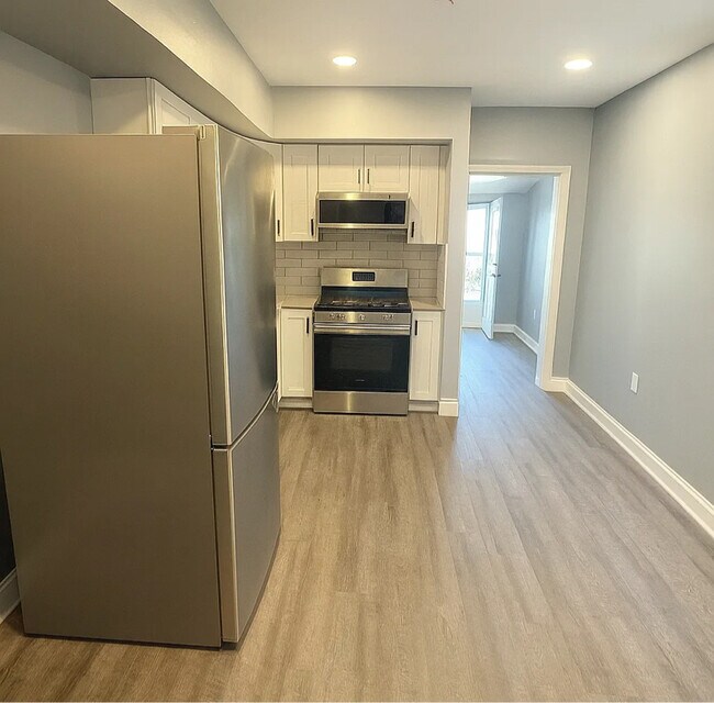 Foto del edificio - 409 Jefferson Ave