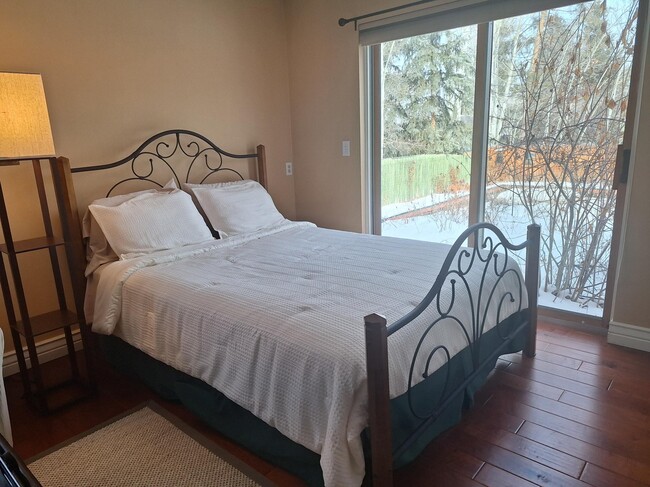 Foto del edificio - 1468 Willow Loop