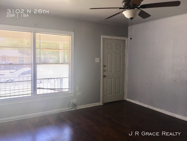 Foto del edificio - 3102 N 26th