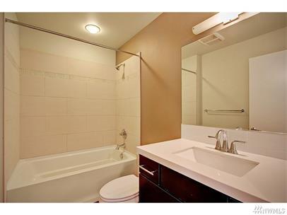 Foto del edificio - 2042 14th Ave W