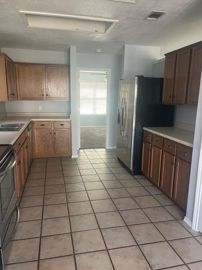Foto del edificio - For Lease - 4313 Buck Place - Odessa TX