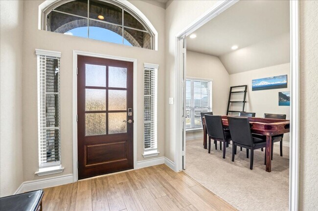 Foto del edificio - Spacious 4-Bedroom Home in San Antonio wit...