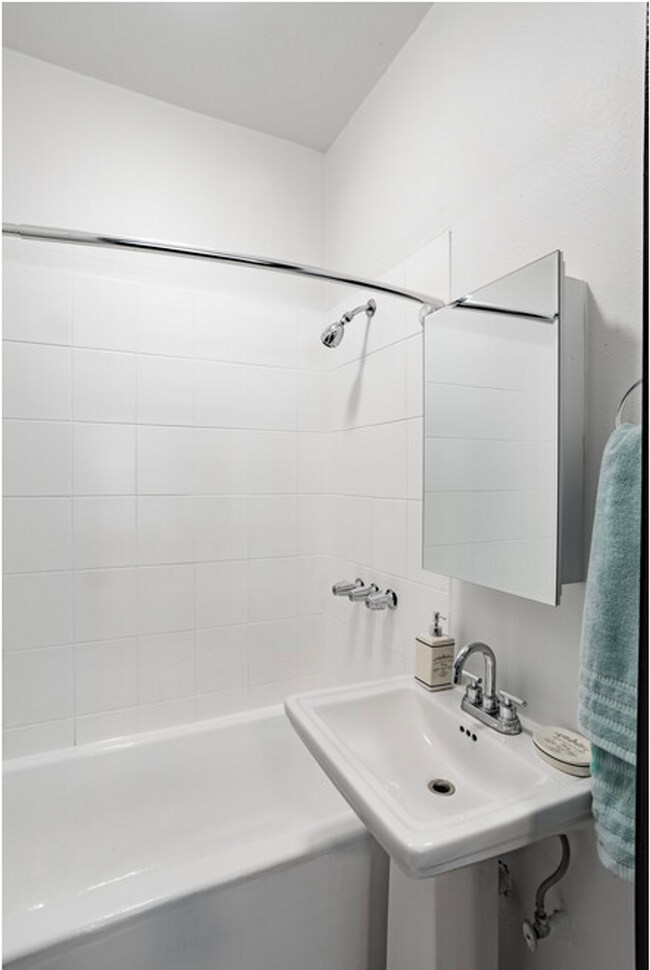 Interior Photo - St. Moritz Apartments