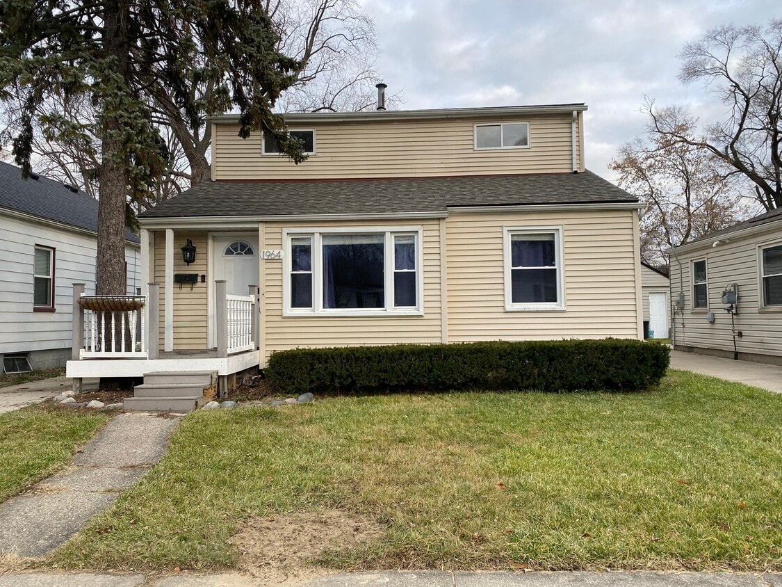 1964 Almont St, Ferndale, MI 48220 House Rental in Ferndale, MI