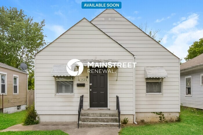 Foto principal - 2 Bedroom Pet-Friendly Home in Indianapoli...
