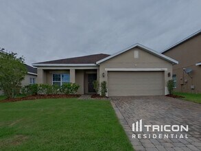 Building Photo - 4925 Rockvale Dr