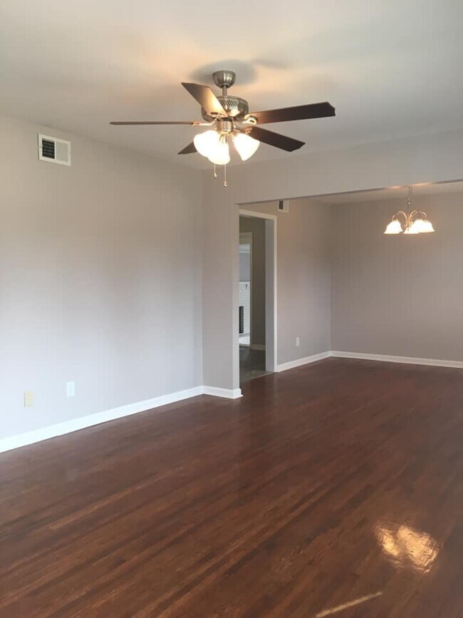 Foto del edificio - 11 Donelson Drive home for rent