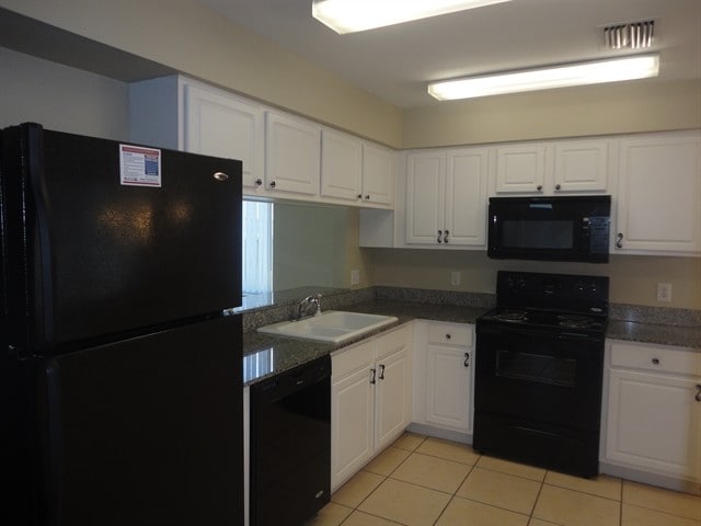 Foto del edificio - 12911 Fieldmoor Ct