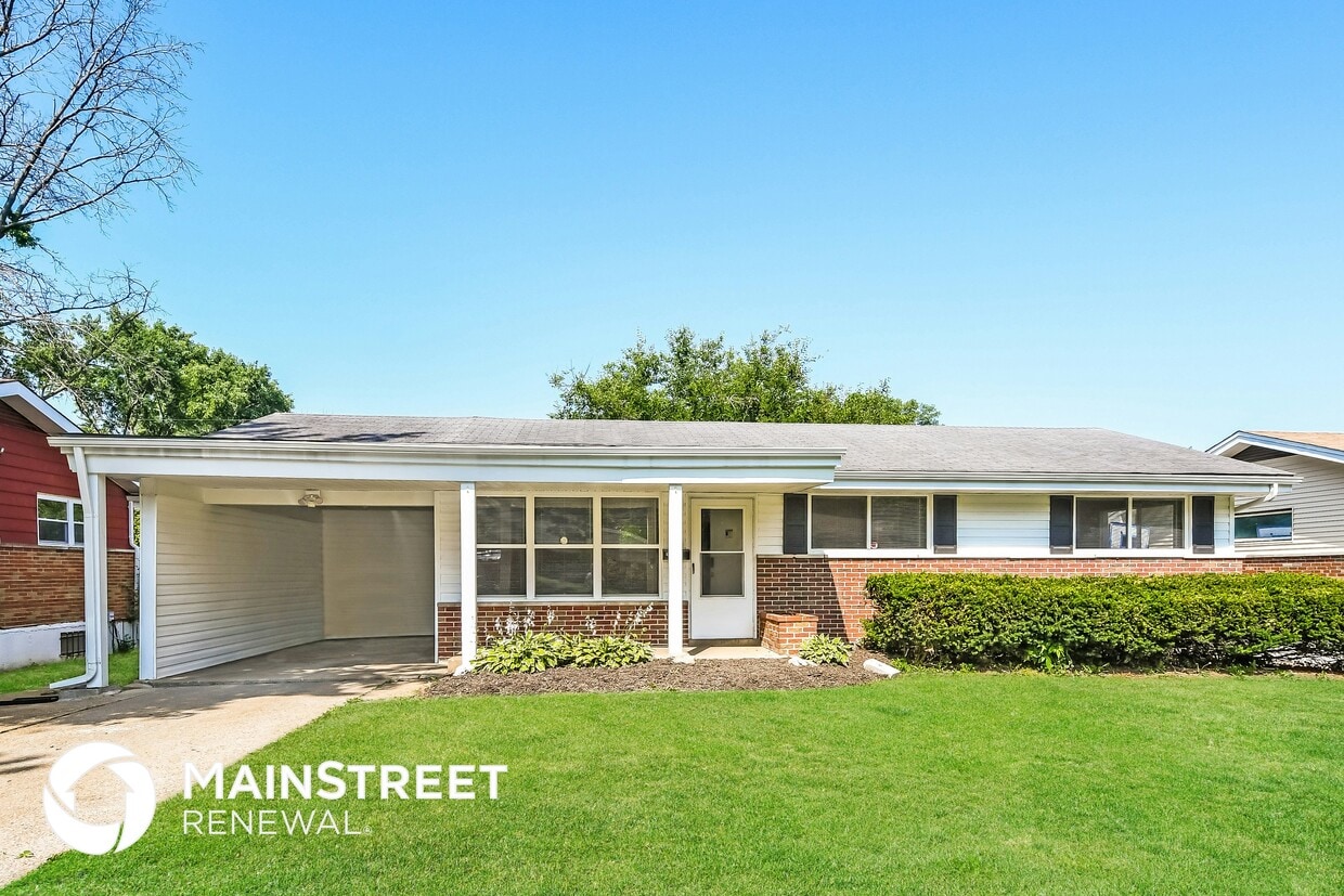 Foto principal - 9839 Monarch Dr