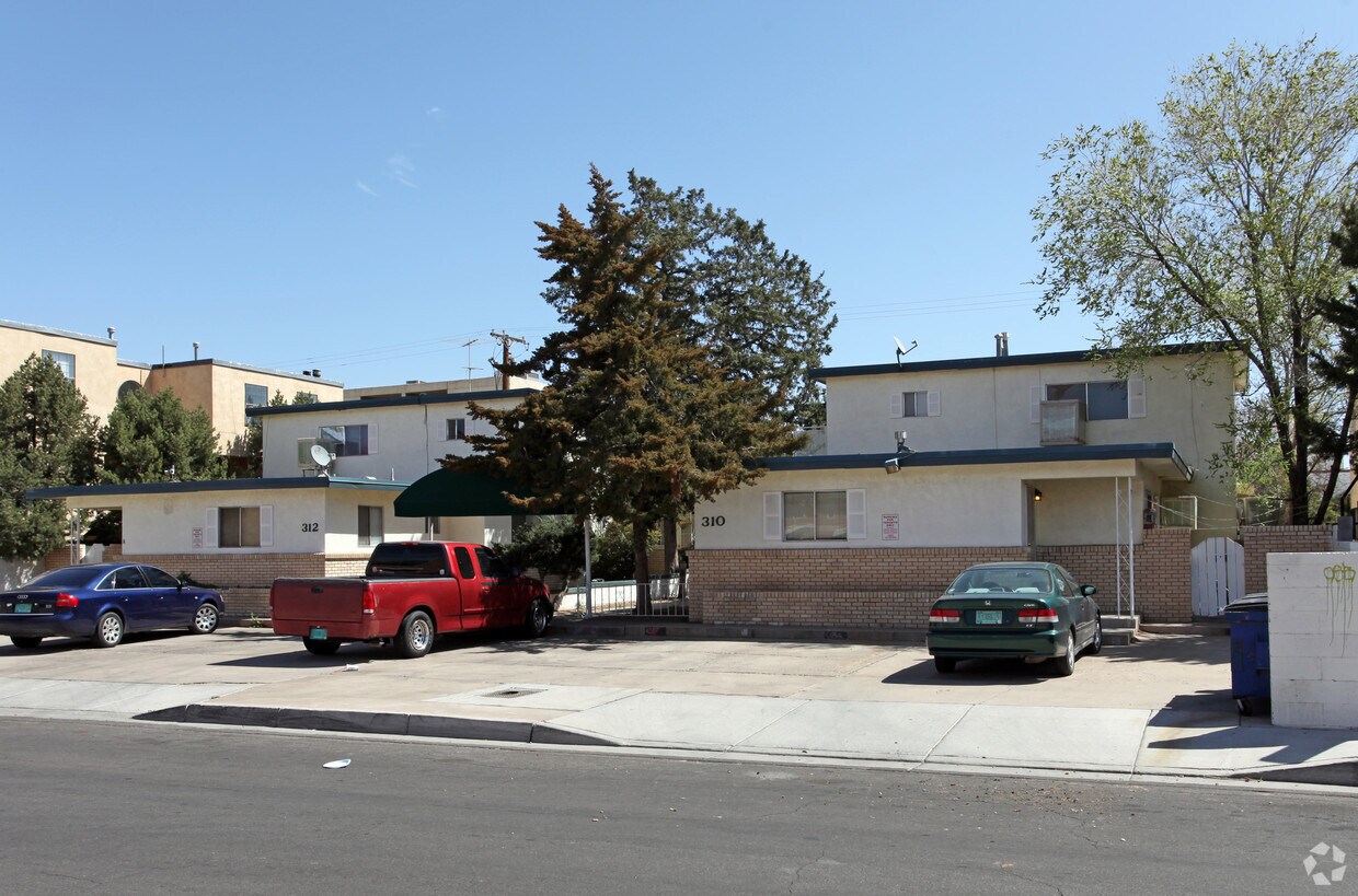 Primary Photo - 310-312 La Veta Dr NE