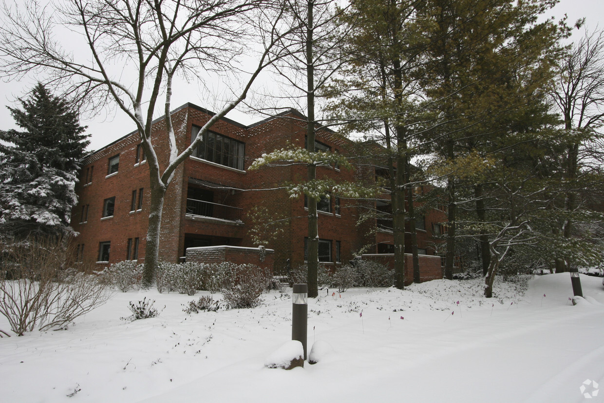 Foto principal - 85 E Laurel Ave