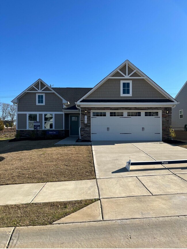 Building Photo - 8804 Kenridge Ln