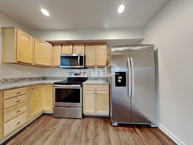 Foto del edificio - 16757 Yeoman Way