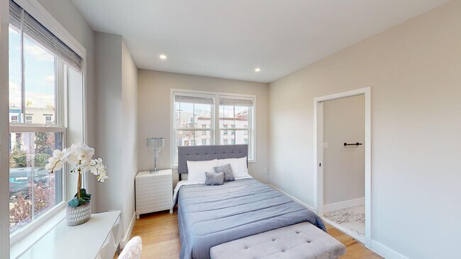Foto del edificio - 1001 Kenyon St NW