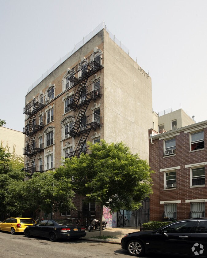 629 E 5th Street - 629 E Fifth St