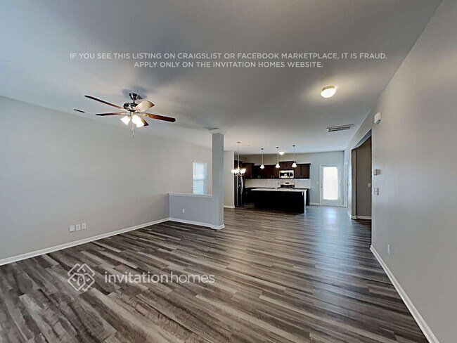 Foto del edificio - 12950 Hill Pine Rd