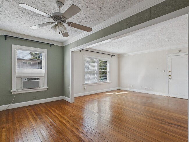 Building Photo - 1920 Richmond Ave.