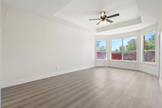 Building Photo - 3805 Wellington Dr