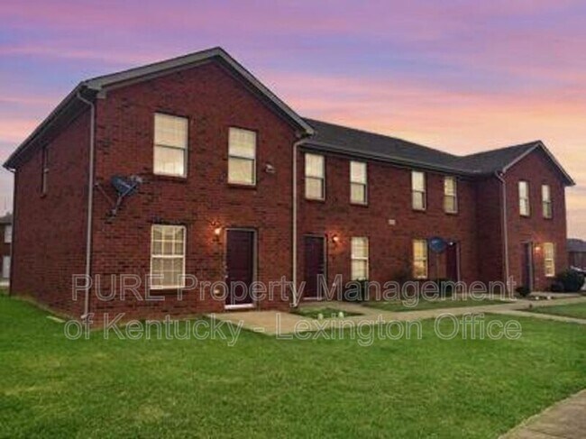 Building Photo - 1004 Whipporwill Dr