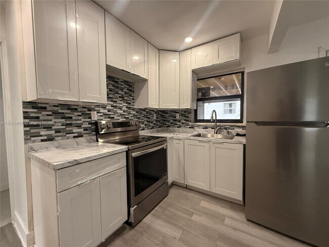 Foto del edificio - 1110 N 57th Ave