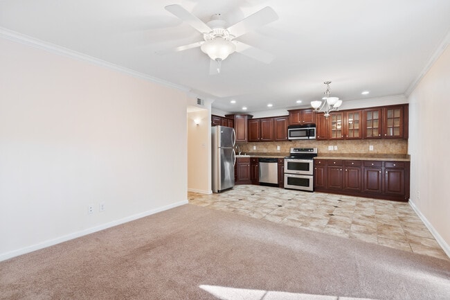 Open Floor Plan - 747 N Hite Ave
