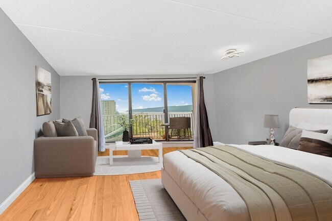 Foto del edificio - 1155 Warburton Ave