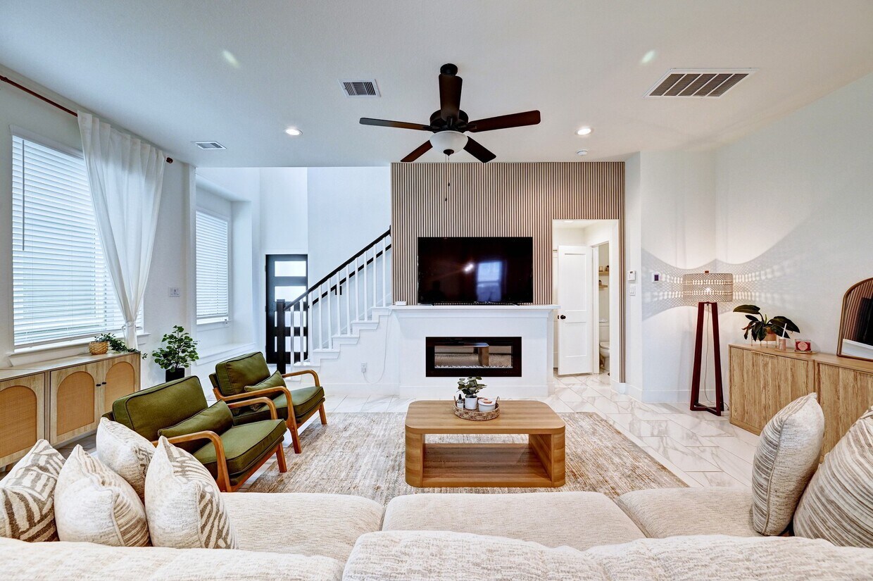 Foto principal - 1523 Cathedral Bend Drive