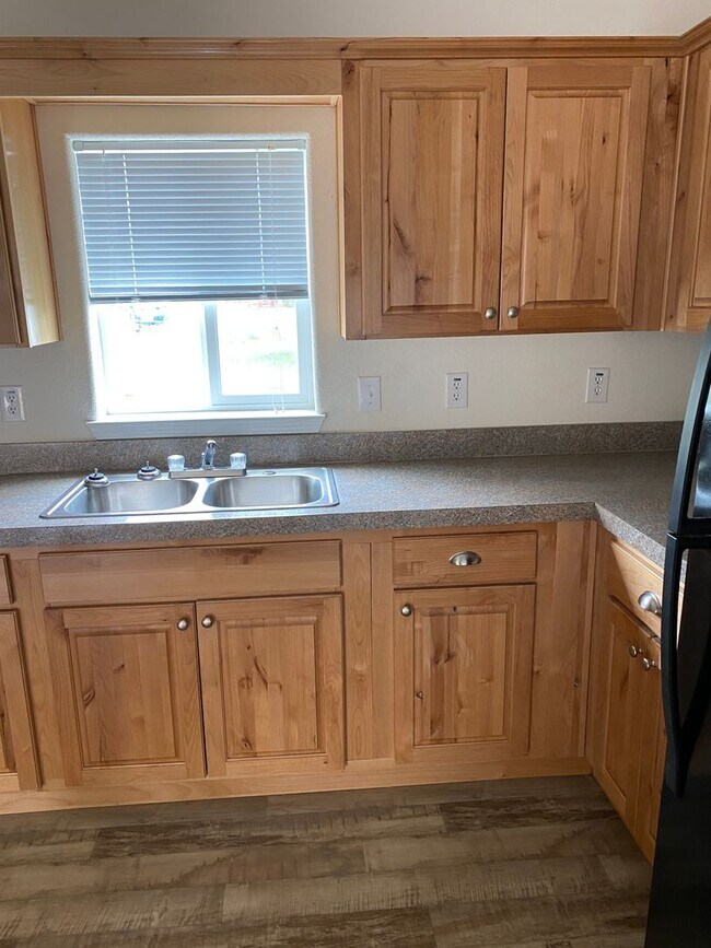 Foto del edificio - New 3 bedroom, 2 bath home