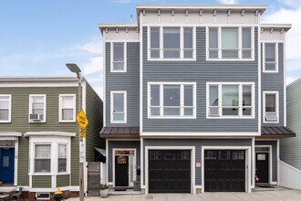 Building Photo - 10 Grimes St
