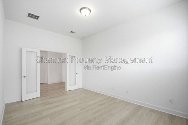 Foto del edificio - 14314 Olive Hbr Trl