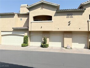 Building Photo - 1600 Cardinal Bluff Dr