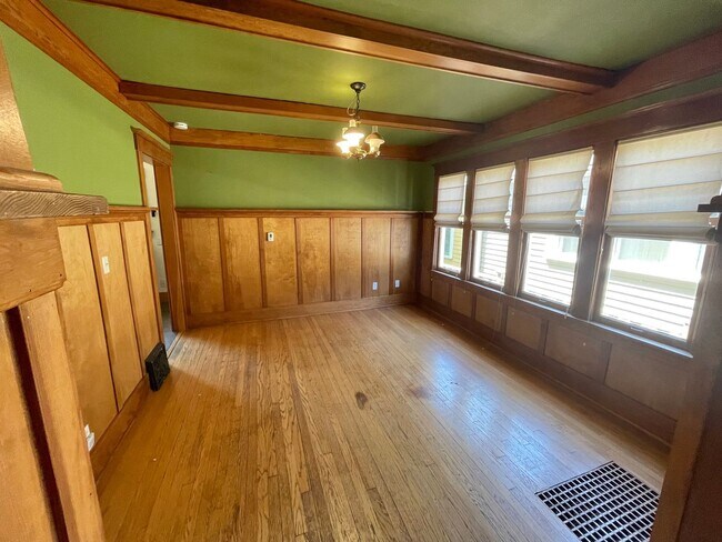Foto del edificio - 2319 N 55th St