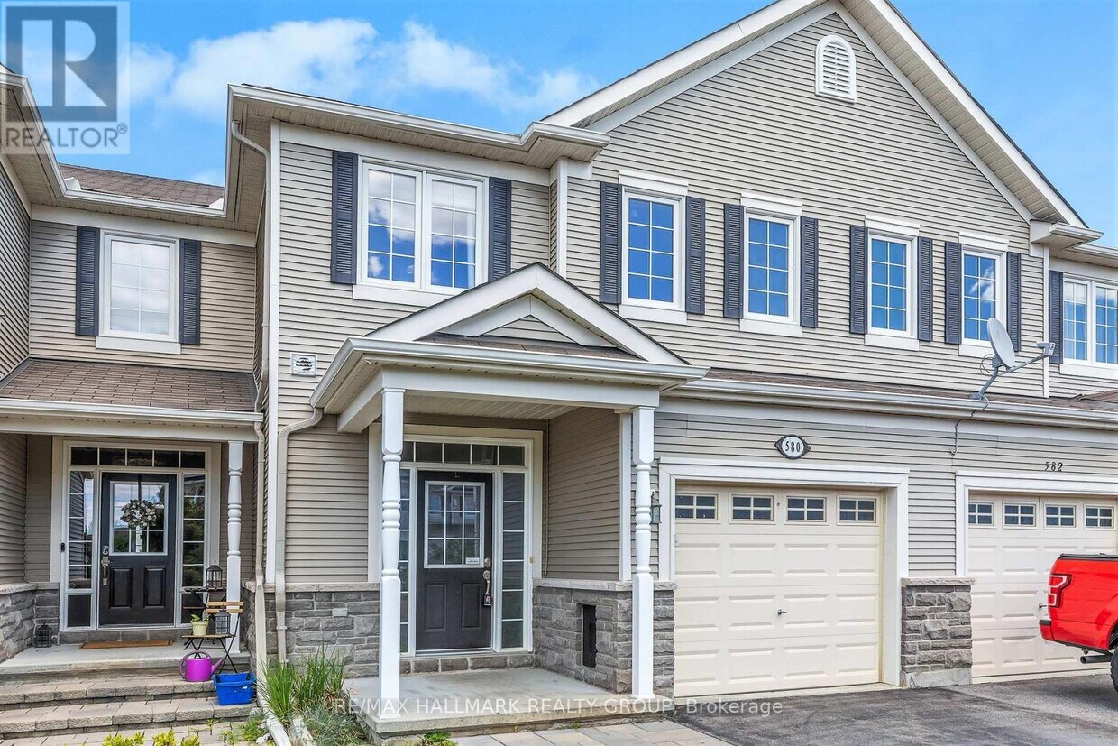 Photo principale - 580 Pepperville Crescent