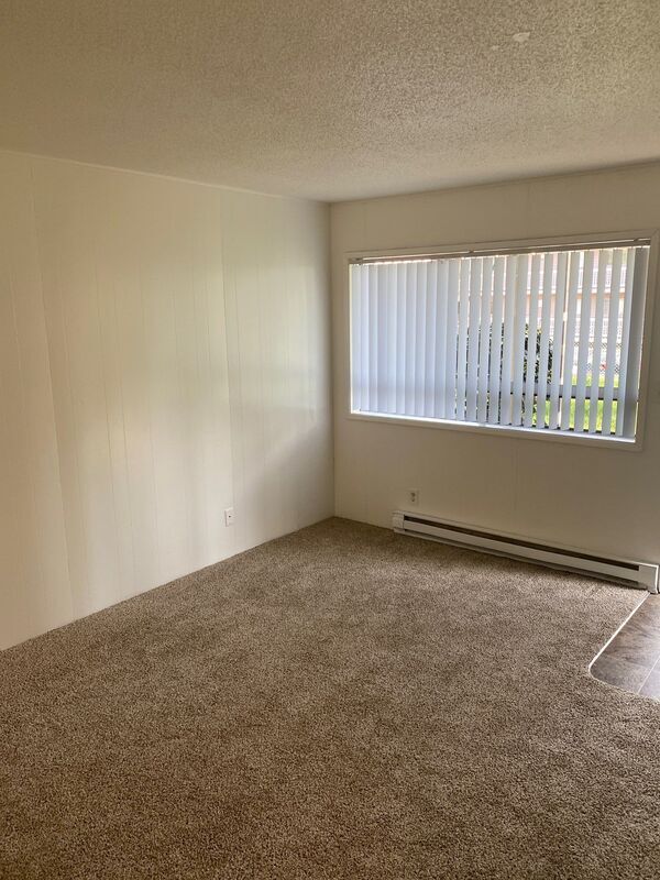 Building Photo - 550 SW Levens St