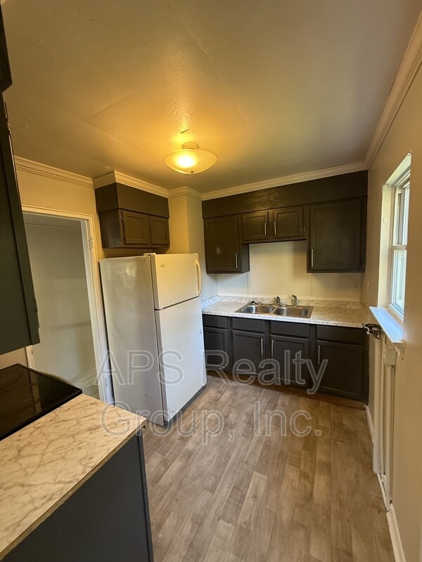 Foto del edificio - 3654 Yale Ave