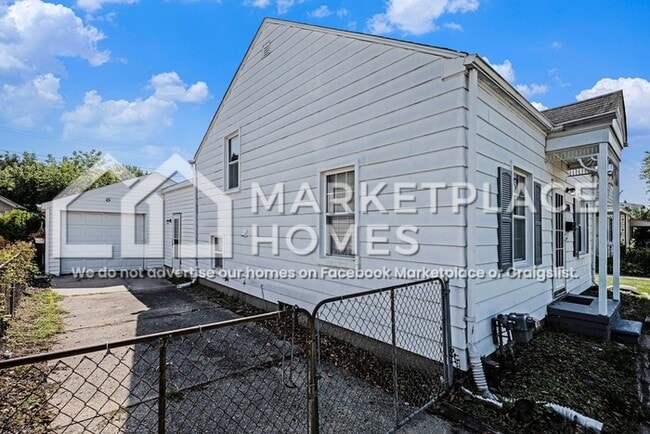 Building Photo - 22474 Gascony Ave