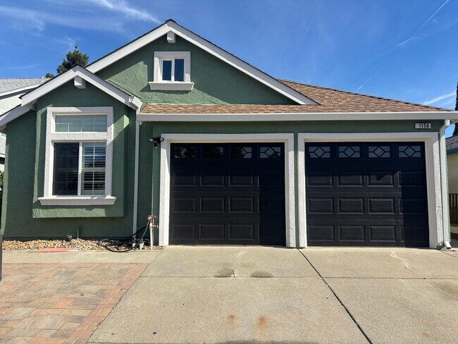 Foto del edificio - 1150 Buckthorn Ln