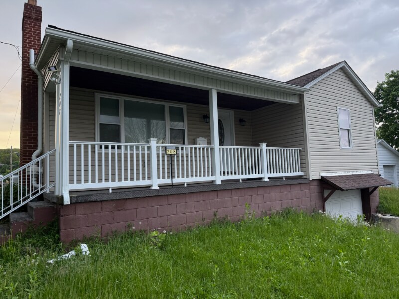 Foto principal - 208 E 26th Ave