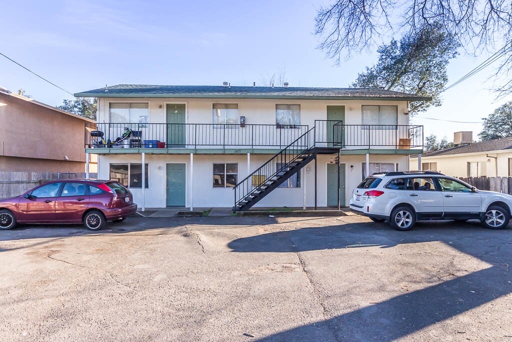 Primary Photo - 1075 Le Brun Ln