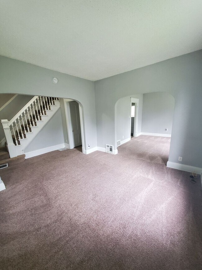 Foto del edificio - 2 Bedroom 1 Bath House in Moline