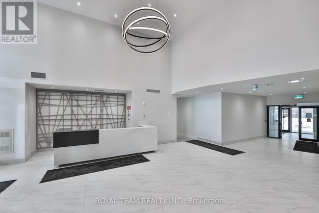 Building Photo - 51 Clarington Blvd