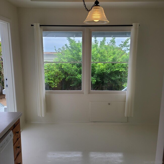 Foto del edificio - 610 Nob Ave